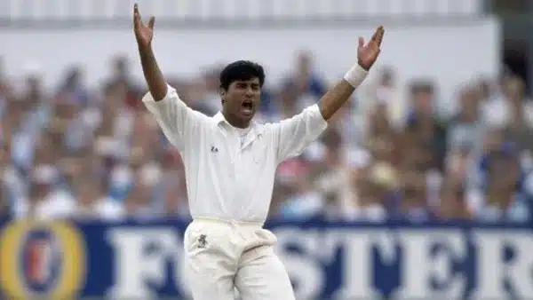 Waqar Younis took 674 wickets Waqar Younis took 674 wickets