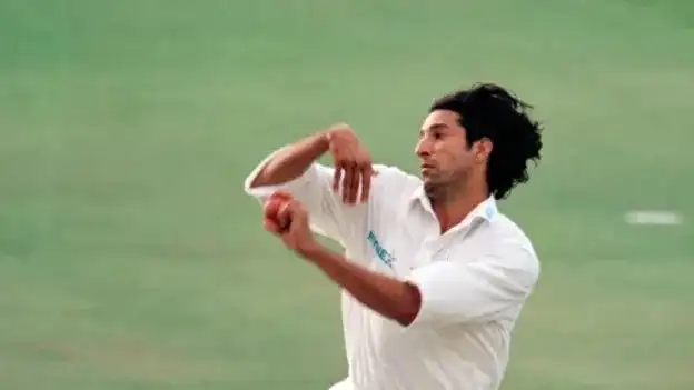 Wasim Akram stands at the top with 881 wickets Wasim Akram stands at the top with 881 wickets